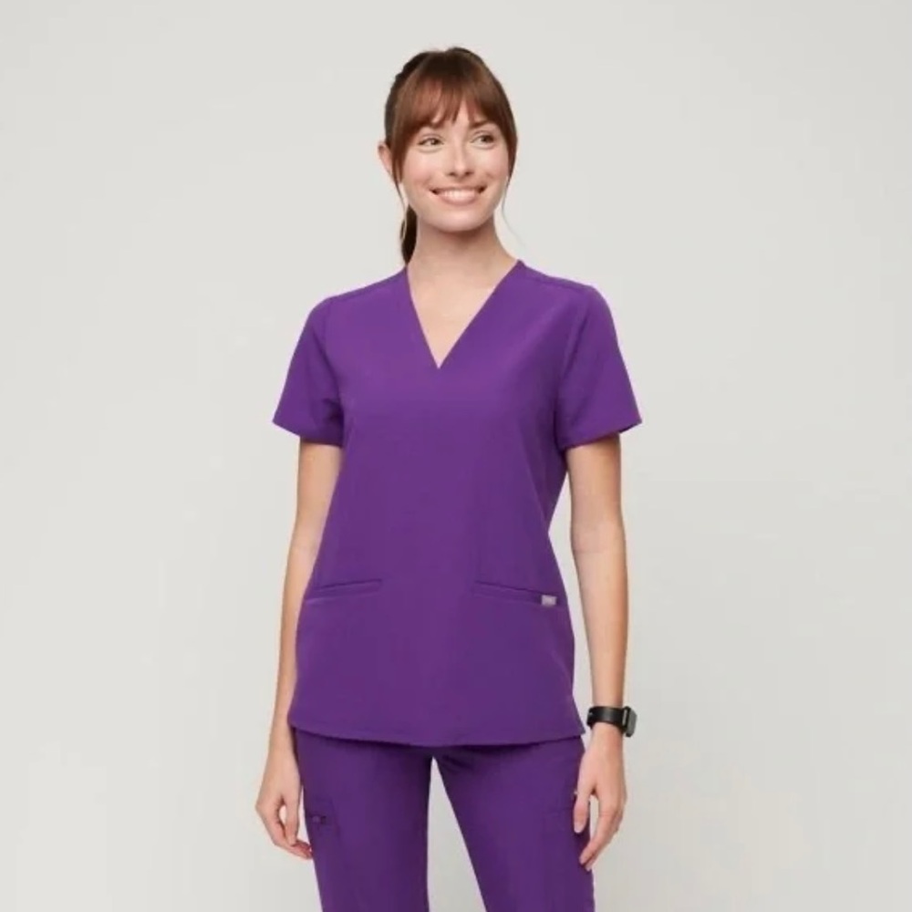 Excellent condition! Worn only a few times.